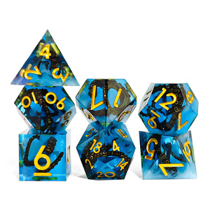 Ensemble <span class=keywords><strong>de</strong></span> dés polyédriques bleus HS DICE Ocean Octopus Tentacle en résine avec des bords tranchants pour les jeux <span class=keywords><strong>de</strong></span> rôle Dungeons and <span class=keywords><strong>Dragons</strong></span> - Product Image 6