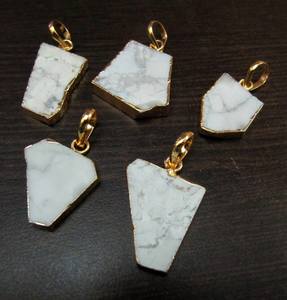 เซ็ต2ชิ้น-จี้ชิ้นโมราสีขาวธรรมชาติตัวเชื่อมต่อแบบฟรีพร้อมขอบชุบทอง24K ห่วงเดี่ยวขนาด1นิ้วโดยประมาณ - Product Image 2