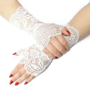 MIO Mode Gants Sans Doigts Dentelle Noire Manches Florales Gants De Mariée Femmes Mitaines Courtes Pour La Conduite De Fête De Mariage Opéra - Product Image 2