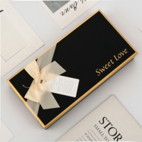 Boîte cadeau en chocolat personnalisée de luxe, logo estampé à l'or, séparateurs, emballage rigide en carton écologique à charnières pour mariage, anniversaire