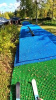 Tapis de ski artificiel pour piste sèche en PE, conception emboîtable pour usage extérieur, clubs de ski, sports, surface de ski artificielle, neige