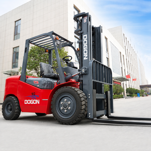 Nouveau chariot élévateur diesel <span class=keywords><strong>DOUGONG</strong></span> 4 tonnes, moteur Kubota, certifié EPA, mât à deux/trois étages, hauteur de levage de 3m à 6m pour la manutention d'équipements - Product Image 1