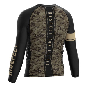 Camiseta de Compresión de Manga Larga con Camuflaje para Hombre, de Alto Rendimiento, para Entrenamiento Deportivo y MMA - Product Image 4