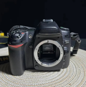 Cámara <span class=keywords><strong>para</strong></span> <span class=keywords><strong>Principiantes</strong></span> Usada, Nikon D80, 10.2MP, APS-C, Cámara Réflex Digital de Lente Única - Product Image 1