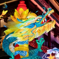 Lanternes de dragon chinoises traditionnelles, fabriquées à la main, énormes lanternes de dragon réalistes pour la décoration d'événements