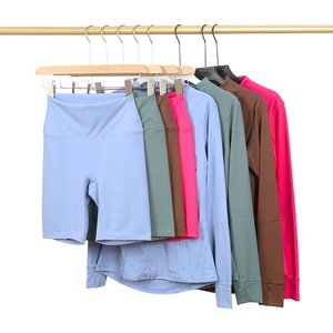 Ensembles de yoga LULUS pour femmes, ensembles de fitness en gros, survêtements d'extérieur, logo personnalisé, tenue de sport en nylon et élasthanne, ensemble 2 pièces pour femmes - Product Image 2