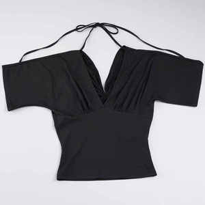 Haut décontracté plissé à col en V profond et manches courtes pour femme, avec détail de nouage au dos, taille ajustée et sexy, idéal pour les soirées estivales et le streetwear - Product Image 6