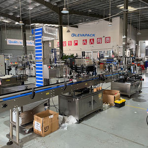 آلة تغطية زجاجات العصير بالبراغي الأكثر مبيعًا، آلة تغطية علب المشروبات - Product Image 3