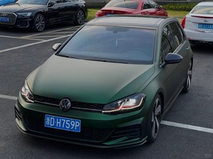 Satin <span class=keywords><strong>Venom</strong></span> Vert Mat Vert Vinyle Wrap 1.52*17M Haute Qualité Vente Chaude PET PVC <span class=keywords><strong>Film</strong></span> à Changement de Couleur pour Voiture Carrosserie Vinyle Wrap - Product Image 4