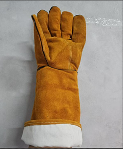 قفازات العمل الصناعية من جلد البقر الأسود 14 بوصة مقاومة للحرارة CE ISO9001 - Product Image 1