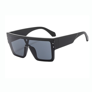 Nuevas Gafas de Sol Cuadradas de la Suerte UV400 de Moda con Montura Grande, Lentes Vintage para Mujer y Hombre, de Diseñador de Marca con Logo Personalizado y Degradado - Product Image 4