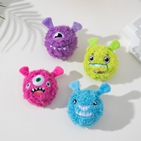 Halloween drôle mignon forme de monstre en peluche chat chien ennui soulagement auto-jeu en peluche chat animal de compagnie couinement son jouet avec cloche