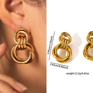 Boucles d'oreilles clous géométriques en acier inoxydable inaltérable EH153, style européen et américain, pour femme, dorées, luxe léger, mode, vente en gros - Product Image 1
