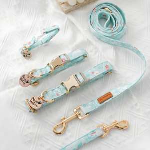 Collier pour chien en coton moderne taille XS, doux, écologique, élégant, motif imprimé de luxe, personnalisé, confortable et réglable - Product Image 4