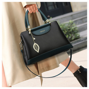 Fashion New Designer Crossbody Bags High Quality PU Leather Shoulder Messenger Bag Casual <b>Totes</b> Luxury Women Handbags and Purses - Product Image 6