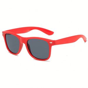 Gafas de Sol con Logotipo Personalizado, Moda 2025, Monturas Cuadradas Pequeñas Polarizadas en Amarillo, Rojo y Azul <span class=keywords><strong>para</strong></span> Mujer y Hombre, <span class=keywords><strong>Lentes</strong></span> Ópticas de PC - Product Image 1