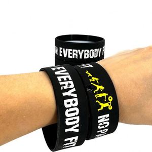 สายรัดข้อมือซิลิโคนพร้อมข้อความสร้างแรงบันดาลใจ สำหรับผู้ใหญ่ ทั้งชายและหญิง ขนาดมาตรฐาน ทำจากยางซิลิโคน - Product Image 3