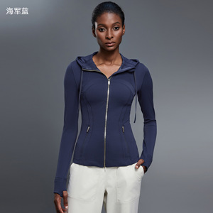 <span class=keywords><strong>Veste</strong></span> de <span class=keywords><strong>sport</strong></span> à capuche pour <span class=keywords><strong>femme</strong></span> coupe ajustée poche à fermeture éclair en métal logo personnalisé <span class=keywords><strong>grande</strong></span> <span class=keywords><strong>taille</strong></span> <span class=keywords><strong>veste</strong></span> de yoga de fitness en plein air d'hiver - Product Image 4