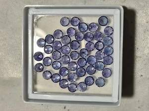 Piedra preciosa facetada redonda de 3 a 5 mm de tanzanita natural azul para anillo y colgante de joyería - Product Image 2