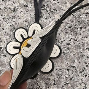 Sunflower Shape Bag <b>Charm</b> Rearview Car Pendant Keychain Trendy Women's Handbag Accessories Hanging Ornaments - Product Image 4