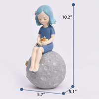 Maison moderne Art créatif Statue en résine Accessoires de décoration pour fille Accessoires de décoration de bureau Figurine de fille avec lune