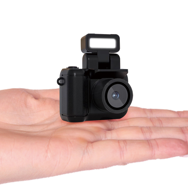 Wholesale Price Portable Retro HD Mini Camera Keychain with 1.4 Inch Screen Video Recorder Small Camcorder