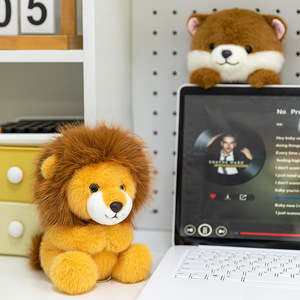 Adorables Mini Compañeros de Escritorio de Animales - Set de Peluche Súper Suave de <span class=keywords><strong>Cordero</strong></span> <span class=keywords><strong>y</strong></span> Ardilla con Relleno de Algodón PP, Juguetes Antiestrés para Escritorio, Regalo de Cumpleaños - Product Image 4