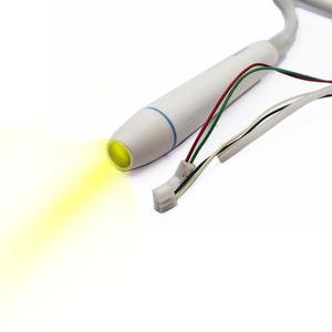 Baolai EMS picchio compatibile C5L costruito in <span class=keywords><strong>Cavitron</strong></span> Scaler ultrasonico dentale con non staccabile in plastica LED manipolo - Product Image 2