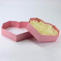 Caja de Regalo de Cartón con Forma de Corazón, Reciclable, Creativa y Personalizada, con Ventana para Aperitivos y Leche, Empaque Navideño, Venta al Por Mayor