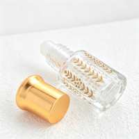 Flacon de parfum hexagonal de luxe en verre avec bille roulante, contenant transparent pour huiles essentielles avec capuchon doré pour voyage et recharge