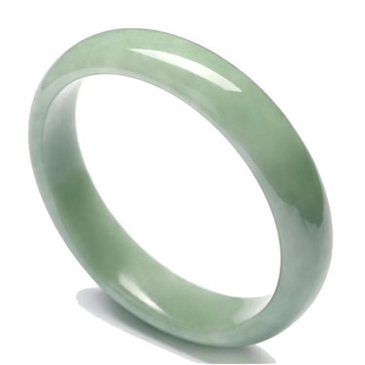 jade bangle bracelet