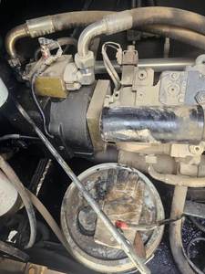 รถเครนตีนตะขาบ SCC1350E Sany 135T รถเครนตีนตะขาบ SCC750C SCC550E SCC550A-6 SCC850A SCC1350A กับส่วนประกอบเครื่องยนต์หลัก - Product Image 3