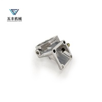 Cache de thermostat en alliage d'aluminium argenté WUFENG 6D16 avec sortie d'eau par tuyau pour pièces d'excavatrice