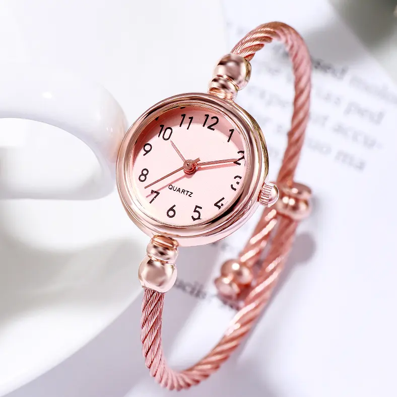 Small Gold Bangle Bracelet Luxury Watches Stainless Steel Retro Ladies Quartz Wristwatches Fashion Casual Women Dress Watch