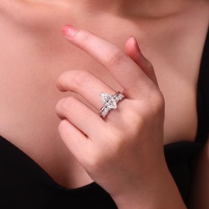 Lot de bagues empilables en moissanite, en <span class=keywords><strong>argent</strong></span> sterling 925 plaqué or blanc 18 carats, coupe marquise, certifiées GRA, pour fiançailles - Vente en gros usine - Product Image 6