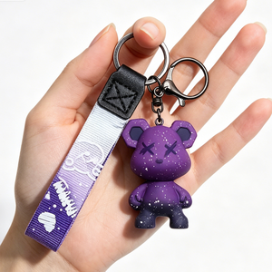 Porte-clés élégant en forme d'ours dégradé - Pendentif ours 3D tendance avec sangle pour usage quotidien, accessoires pour sac et clés <span class=keywords><strong>de</strong></span> voiture - Product Image 1