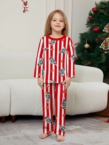 New Matching <span class=keywords><strong>Red</strong></span> Listrado Família Natal Pijama Set Holiday Sleepwear PJs Lounge Define manga comprida Pulôver e calças impressas - Product Image 3