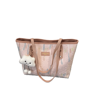 Nouveaux grands sacs fourre-tout en toile pour femme 2025, sacs à main mignons et kawaii pour femme, sacs de couleur arc-en-ciel tendance pour les trajets quotidiens, vente en gros - Product Image 6