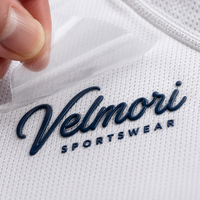 Étiquette d'entretien écologique autocollante carrée en PET avec logo imprimé par transfert thermique personnalisé ZX pour vestes en cuir