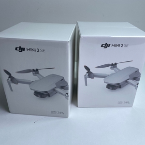 Drone DJI Mini 2 SE pliable 100% neuf, version standard, vidéo 2.7K, avec télécommande en plastique, idéal pour les débutants - Product Image 1