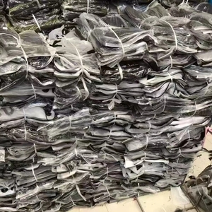 เสื้อผ้ากีฬาผู้หญิงผ้าฝ้ายขายส่ง ล็อตสต็อกแบบคละสไตล์ ชุดฤดูร้อน เสื้อยืด กางเกง กระโปรง เสื้อผ้าไม่มีแบรนด์ จากจีน จัดส่งภายใน 7 วัน - Product Image 5