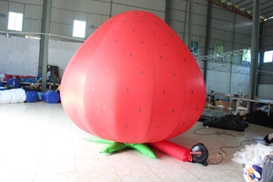 Fraise gonflable pour événements publicitaires commerciaux en plein air - Product Image 2