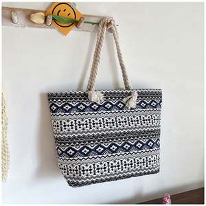 Sac fourre-tout vintage pour femme, nouvelle version coréenne, grande capacité, sac de transport simple, tendance et polyvalent, sac à bandoulière - Product Image 4