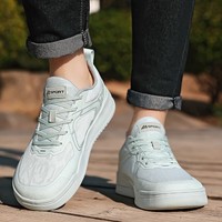 Chaussures de skate larges prêtes à être expédiées pour hommes et femmes, baskets extra larges, semelle vulcanisée flexible, chaussures de skate rétro