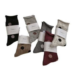 Hiver Nouvelle Mode Chaussettes Thermiques en <span class=keywords><strong>Laine</strong></span> Douce Femmes Chaussettes en <span class=keywords><strong>Laine</strong></span> Chaudes à Gros Points - Product Image 5