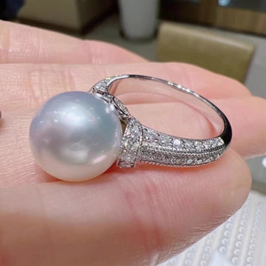 Anello da donna con perle finte, stile principessa di lusso, zirconi, gioiello alla moda, accessorio elegante da regalo - Product Image 2
