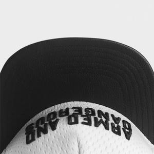 Casquette de sport ajustable 6 panneaux DANGEROUS en maille blanche respirante et à séchage rapide, pour hommes et femmes adultes, toutes saisons, tendance - Product Image 4