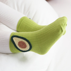Calcetines de Otoño Invierno para Bebés, Niños y Niñas, Calcetines de Tubo Medio con Frutas y Verduras Tridimensionales - Product Image 4