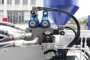 Machine de moulage par injection Highshine 208 tonnes Carreaux de sol de <span class=keywords><strong>garage</strong></span> Carreaux à emboîter Making Machine Machines <span class=keywords><strong>en</strong></span> plastique - Product Image 5