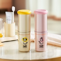 Mignon porte-brosse à dents et gobelet à rince-bouche en plastique détachable 4-en-1 pour toute la famille, idéal pour les voyages en extérieur et l'usage quotidien dans la salle de bain